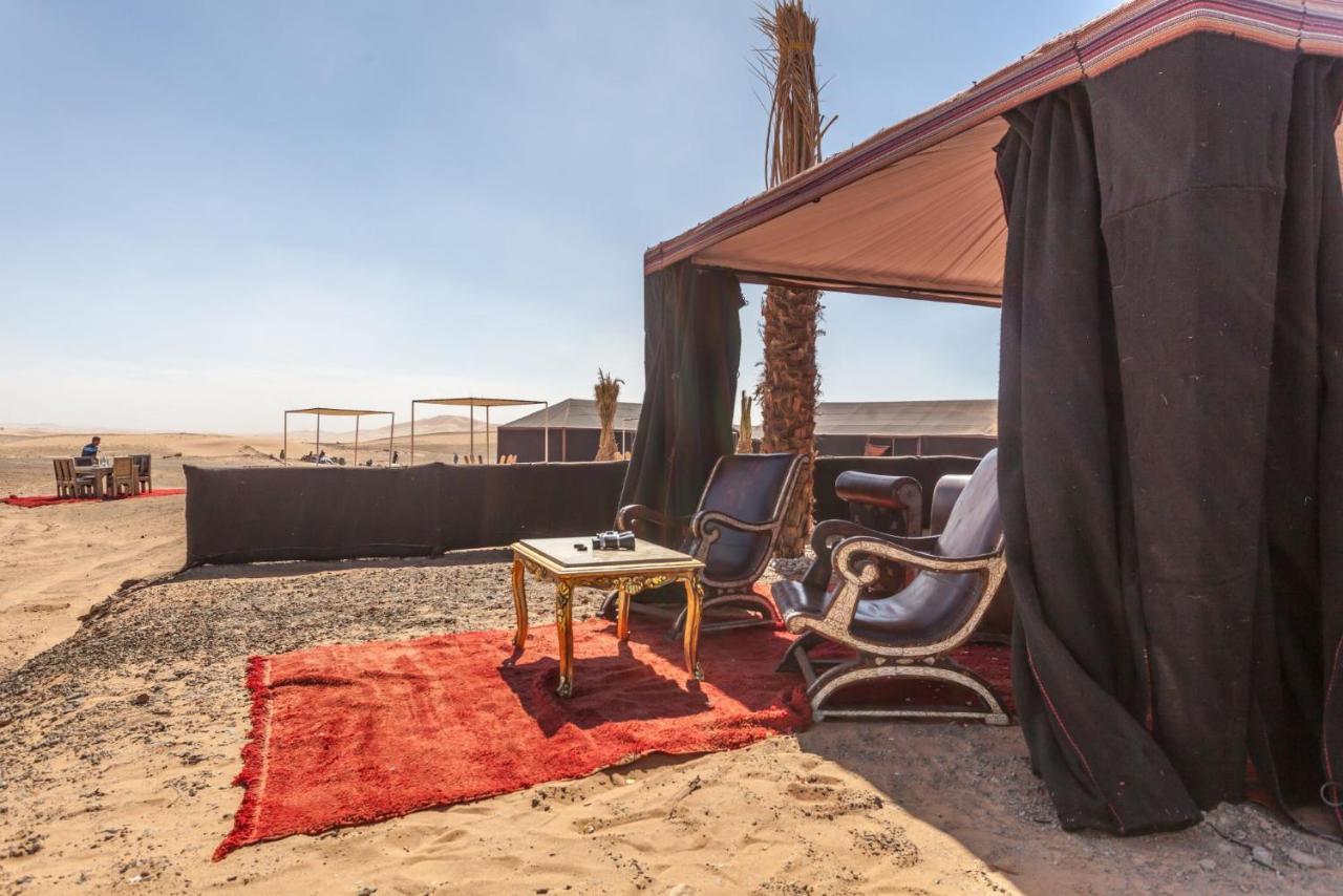 Lemnaouar Erg Camp Hotell Merzouga Exteriör bild